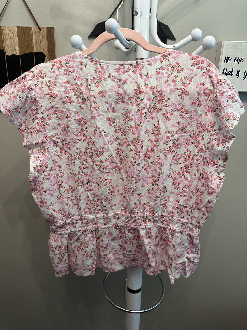 Time and Tru Pink Floral Ruffle Tie-Waist Peplum Top - Picture 2 of 3
